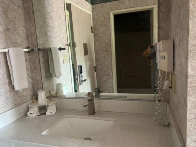 Garden Inn New Castle Ngoại thất bức ảnh